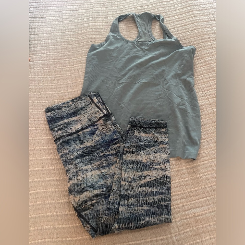 Lululemon Wunder Under High-Rise 7/8 Tight and Tank